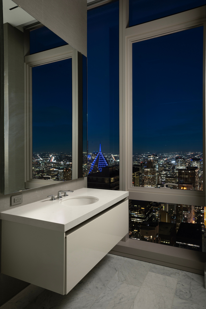 363 E Wacker Drive 7601 Property Photo 31