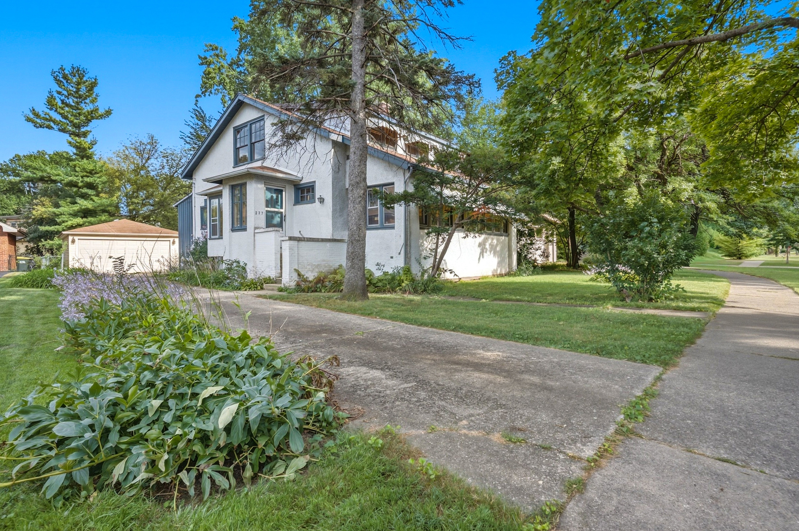 277 Nuttall Road Property Photo 3