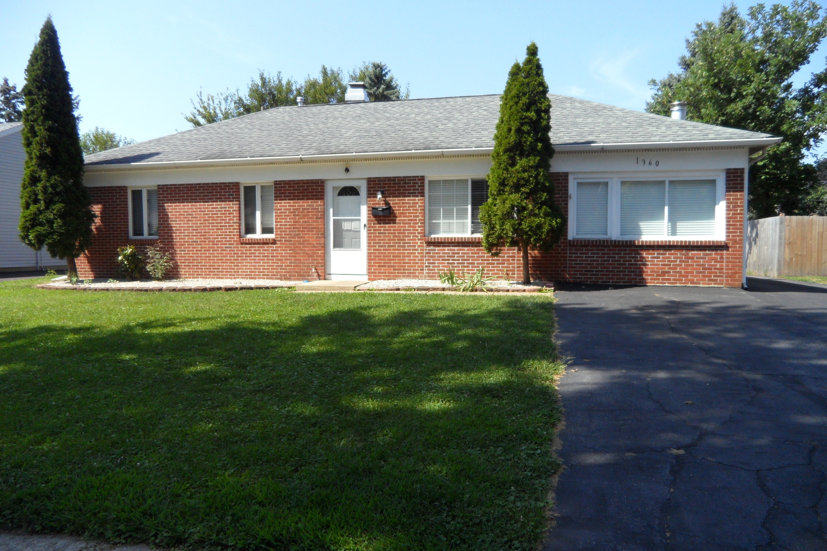 1360 N Elmwood Drive Property Photo 1