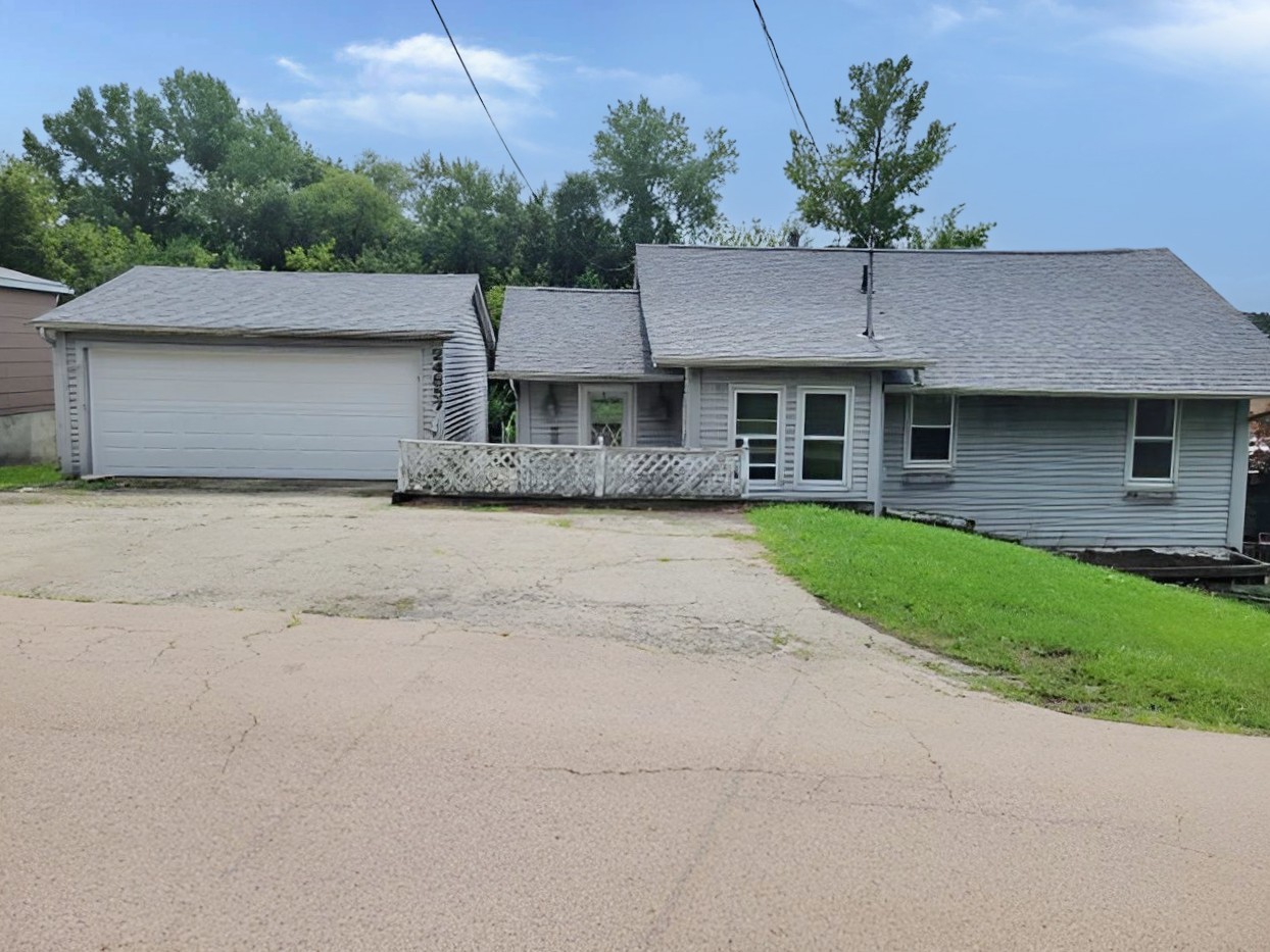 24857 W North Road Property Photo 1