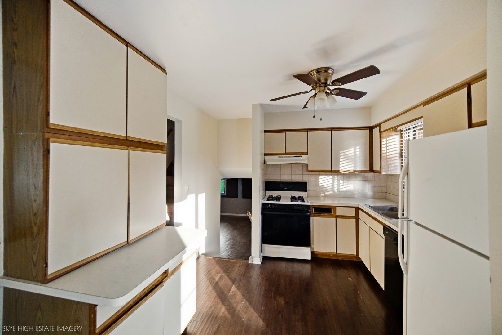 2211 Jackson Branch Drive Property Photo 8