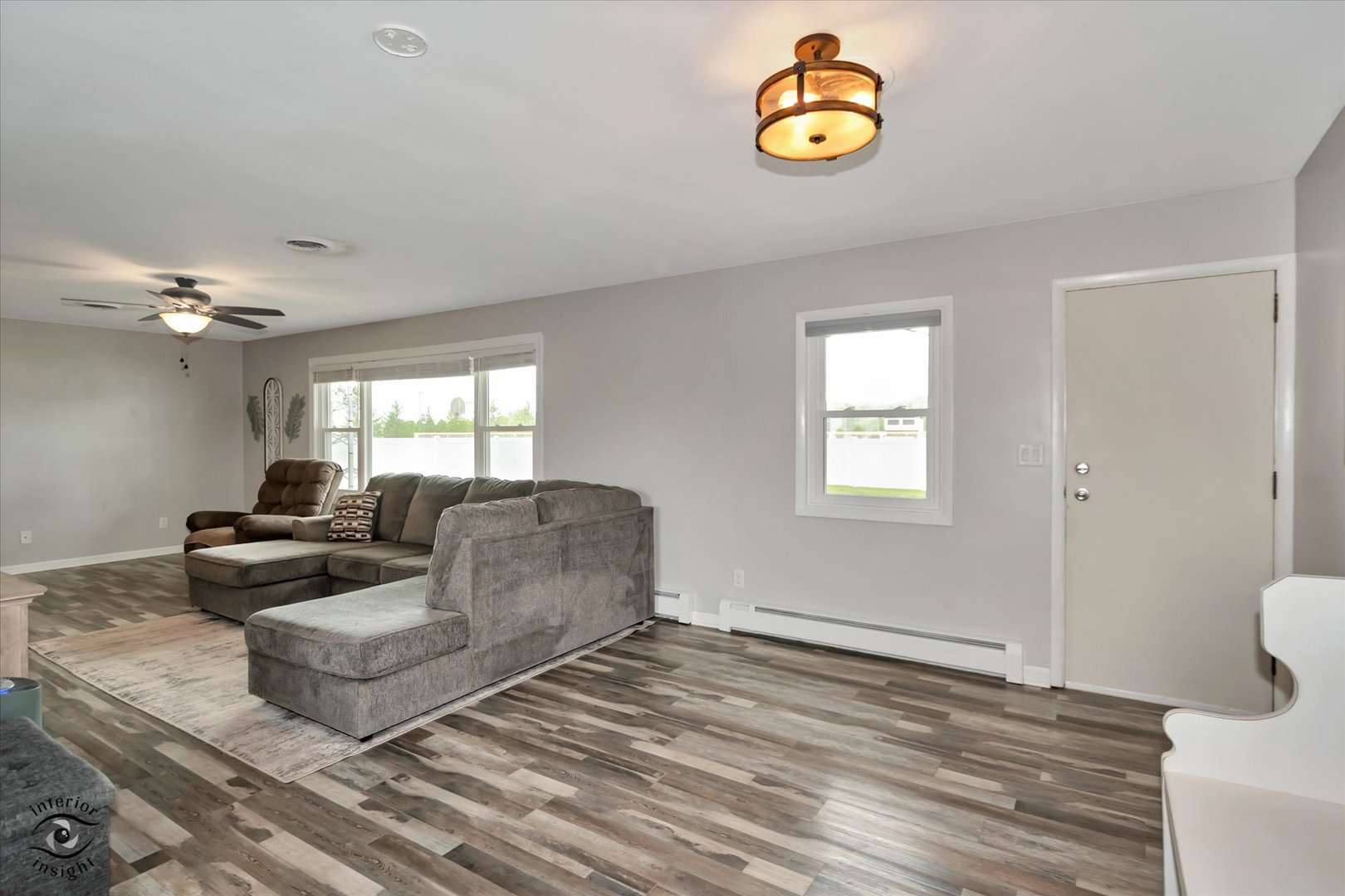 365 N Elm Street Property Photo 3