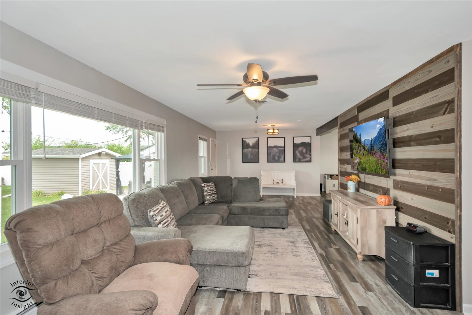 365 N Elm Street Property Photo 5