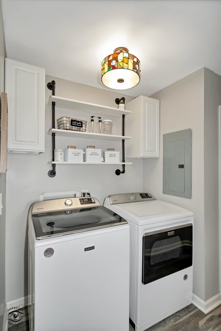 365 N Elm Street Property Photo 19