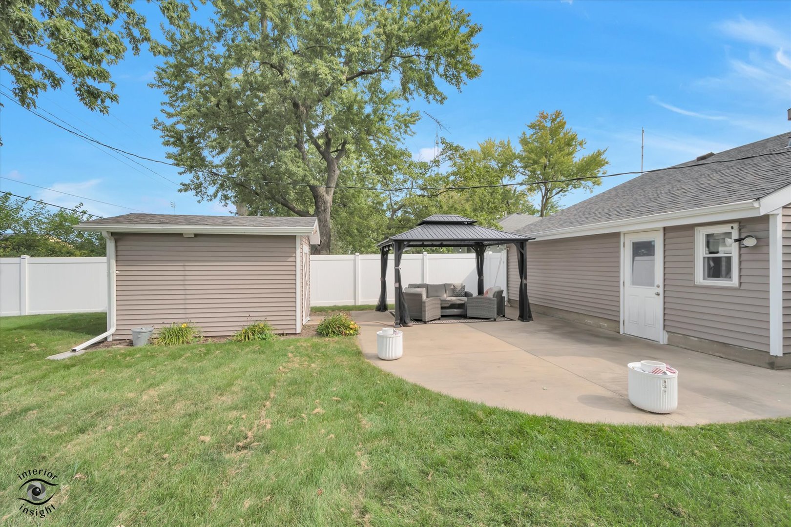365 N Elm Street Property Photo 24