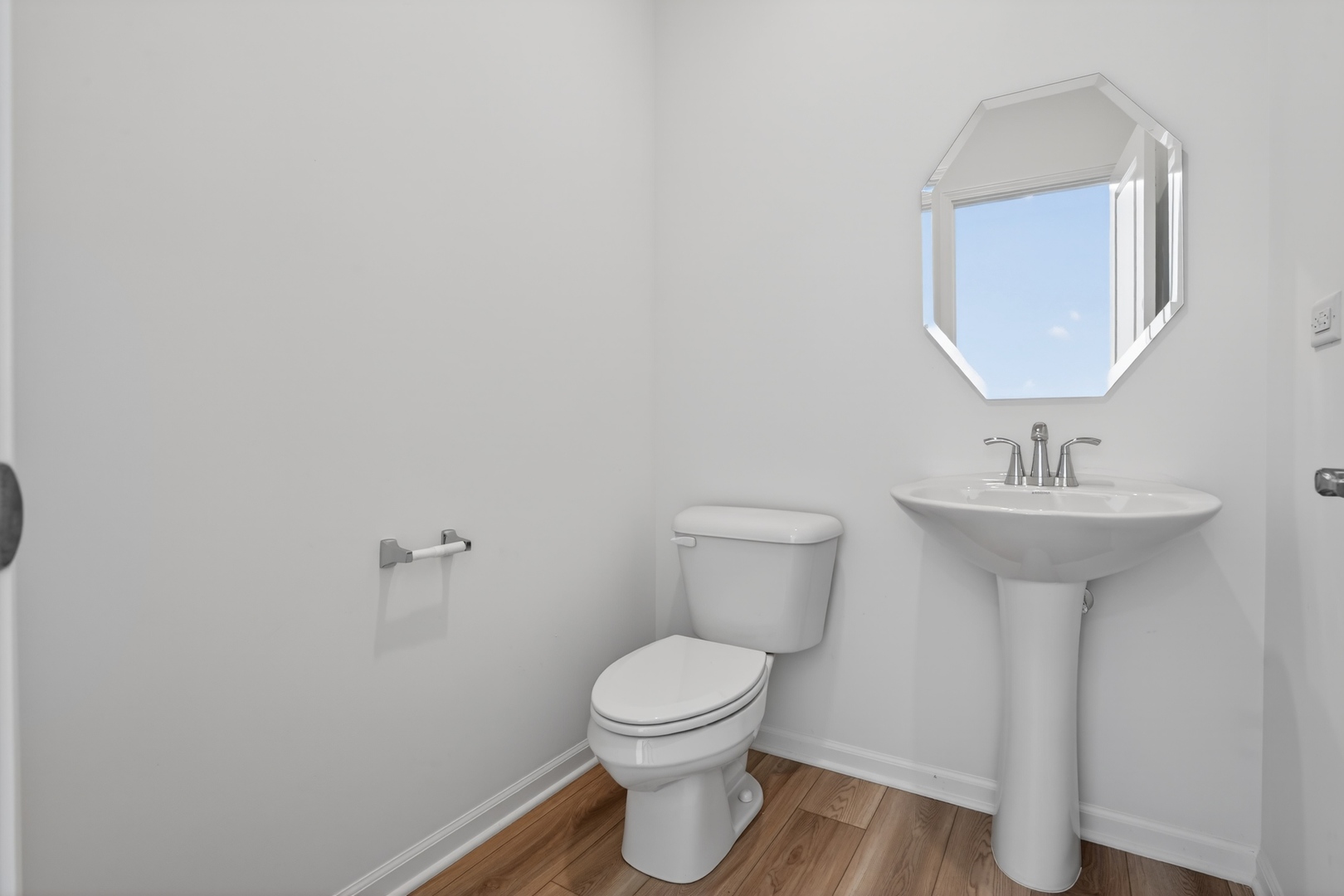 2338 Heartwood Lane Property Photo 15