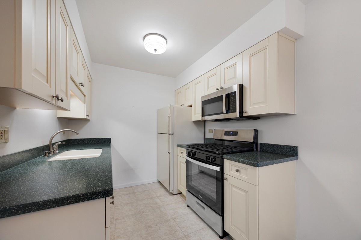 784 Leicester Road 784 Property Photo 9