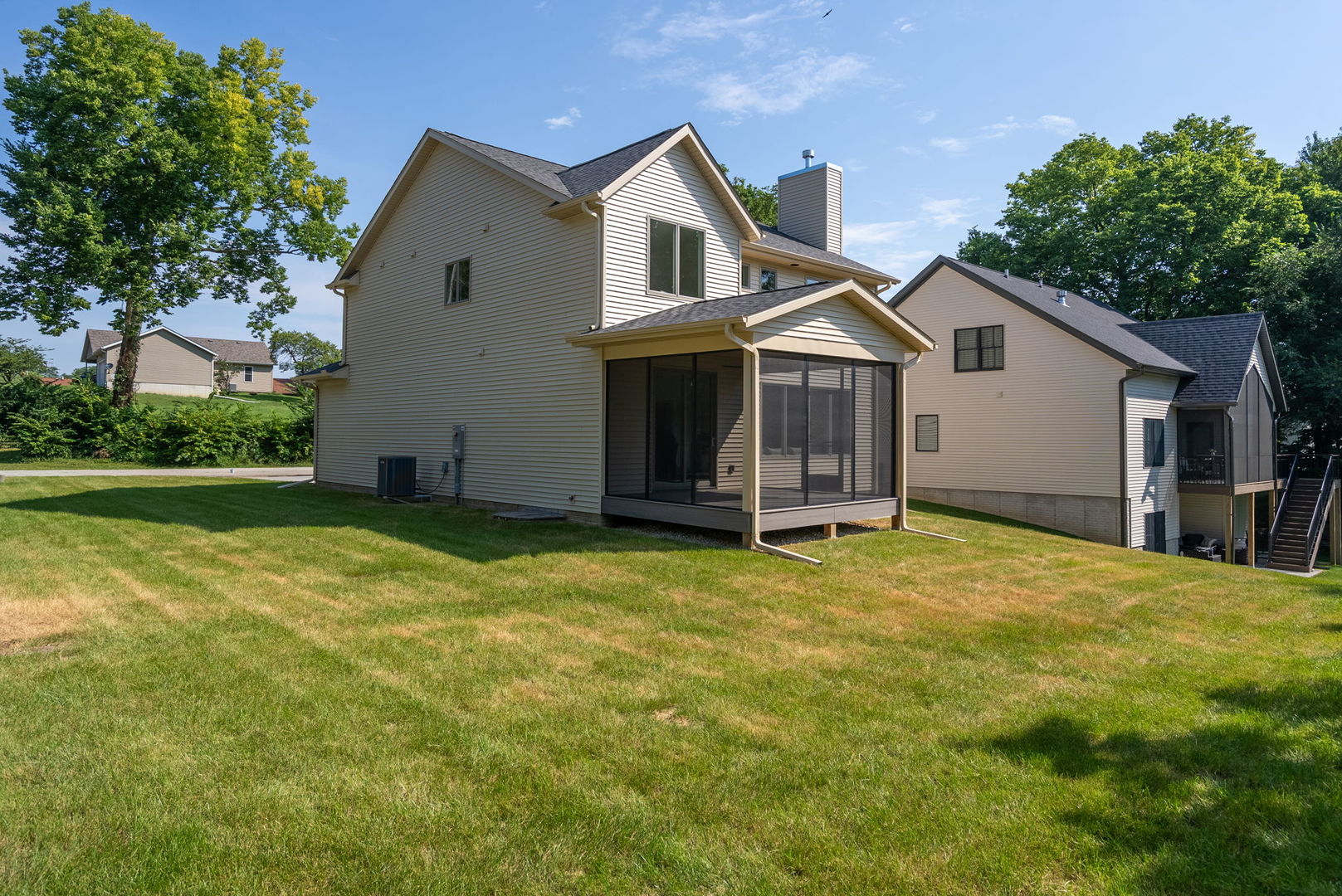 326 Dodge Street Property Photo 49
