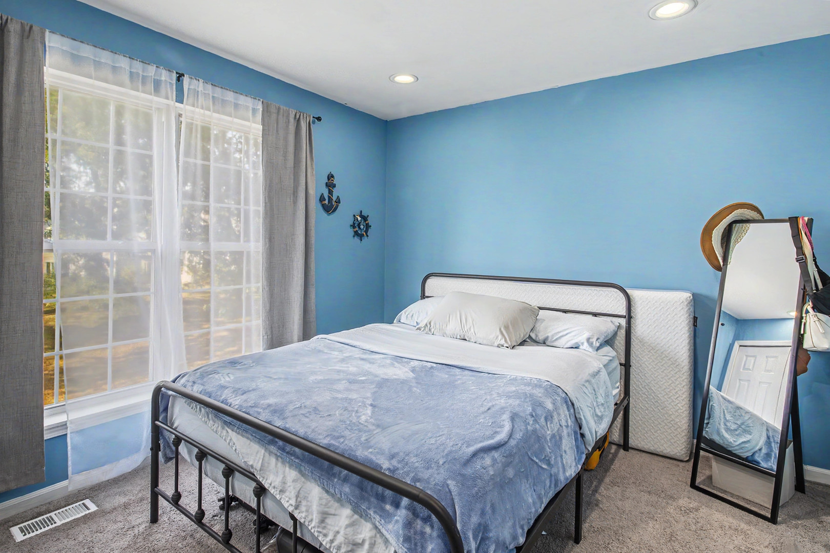 2157 Rossiter Parkway Property Photo 16