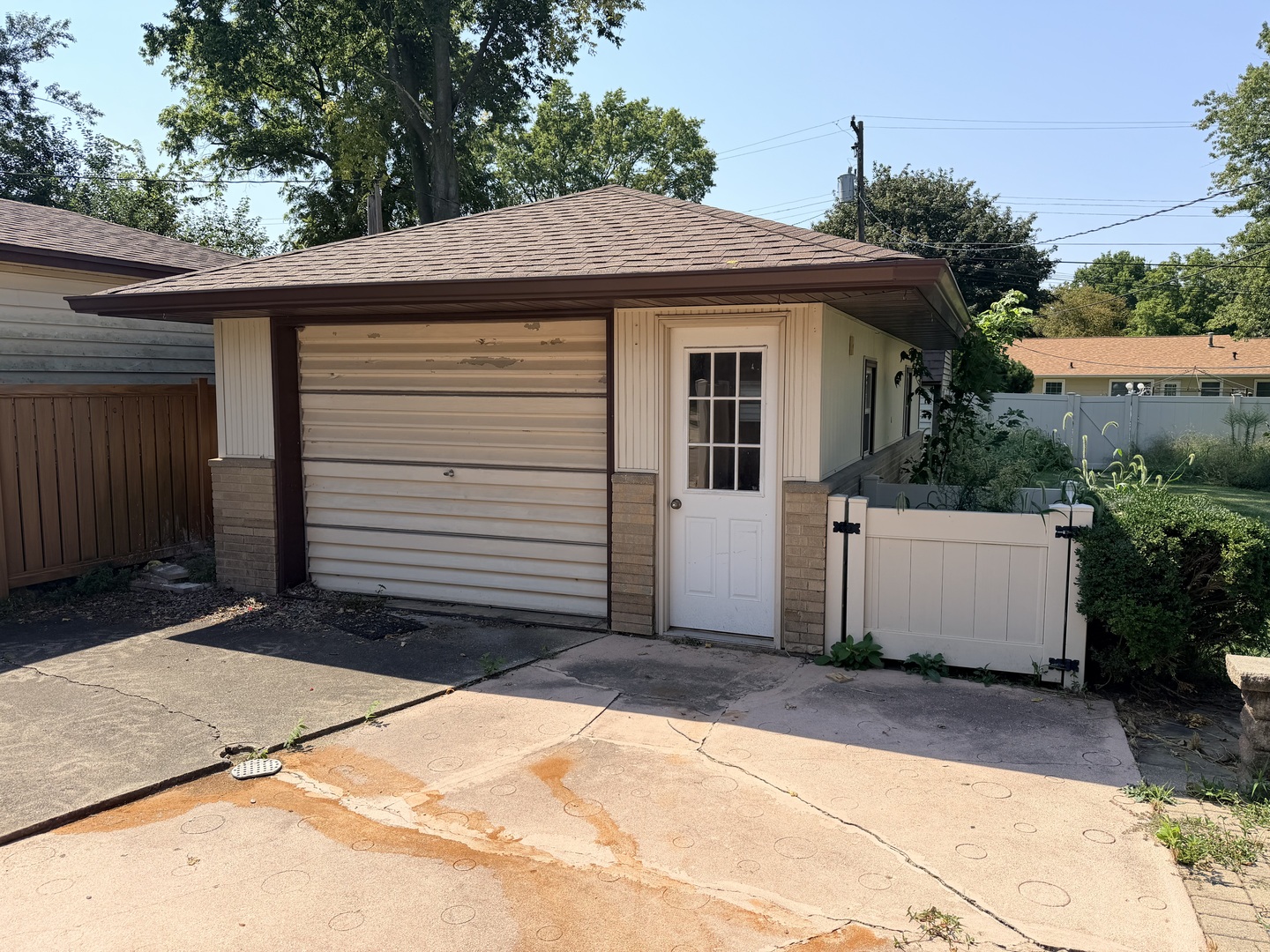1113 Lincoln Avenue Property Photo 12
