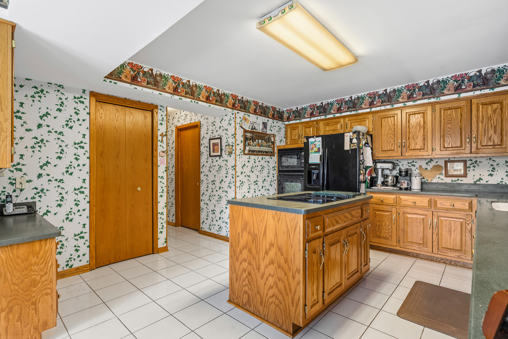 14337 S Provencal Drive Property Photo 8