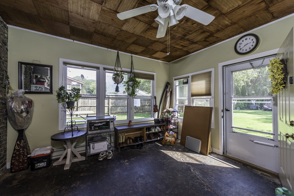 1033 W Atlantic Avenue Property Photo 15
