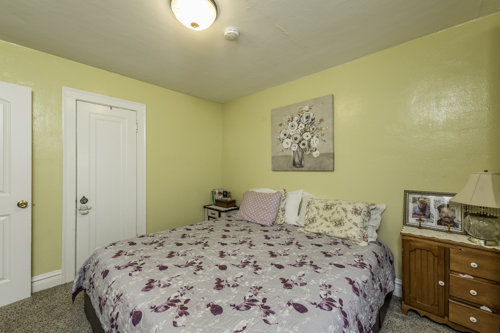 1033 W Atlantic Avenue Property Photo 19