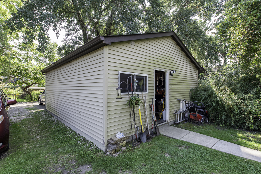 1033 W Atlantic Avenue Property Photo 35