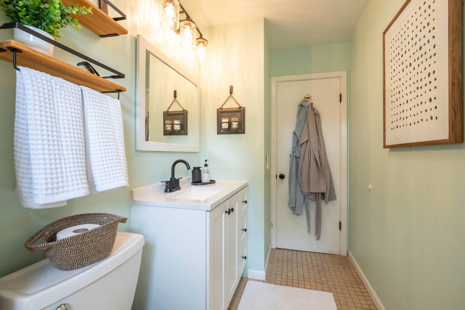 1214 Wilson Avenue Property Photo 9