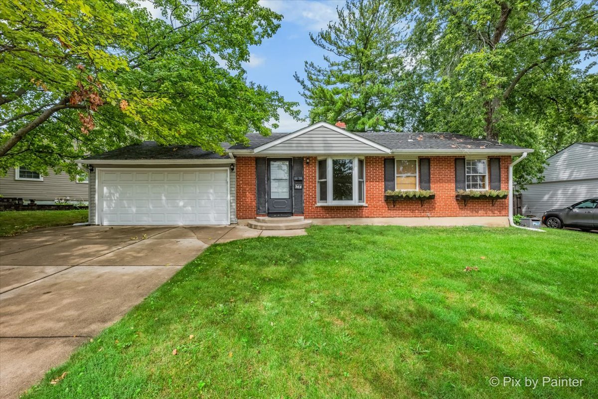 364 E Lincoln Avenue Property Photo 1