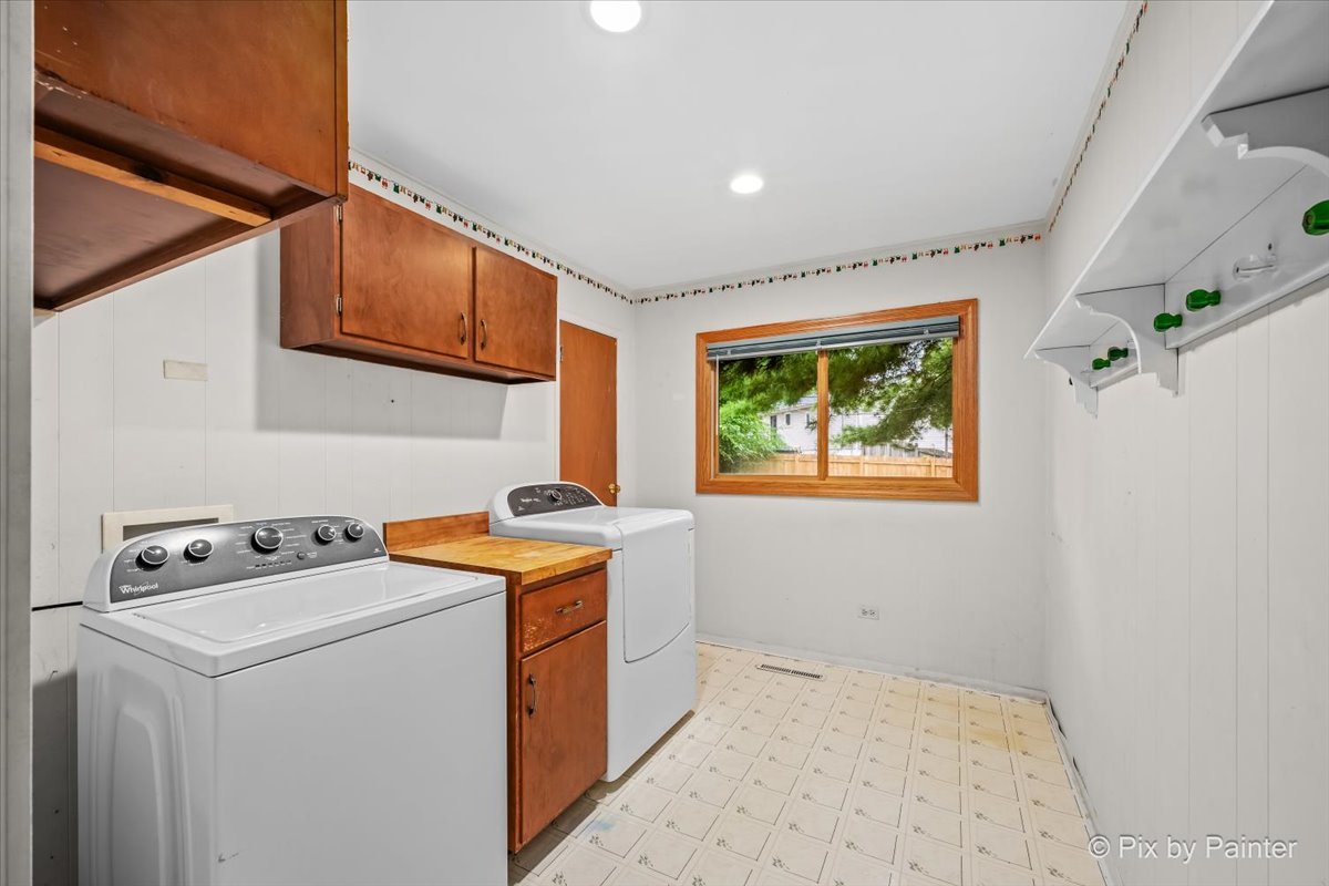 364 E Lincoln Avenue Property Photo 11