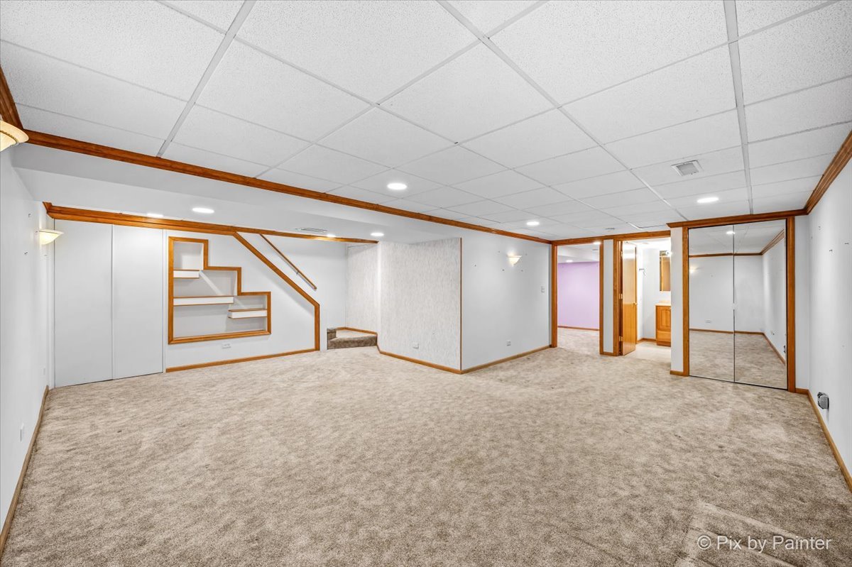 364 E Lincoln Avenue Property Photo 13