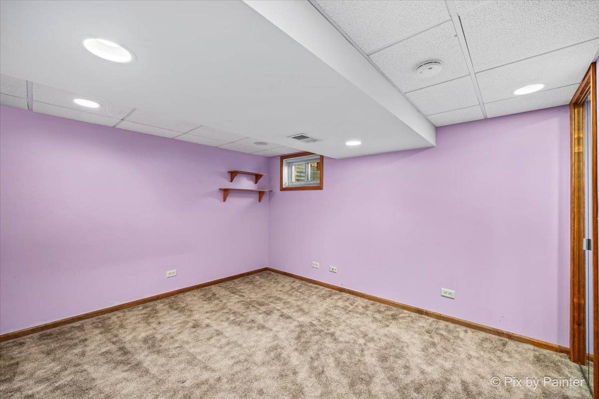 364 E Lincoln Avenue Property Photo 15