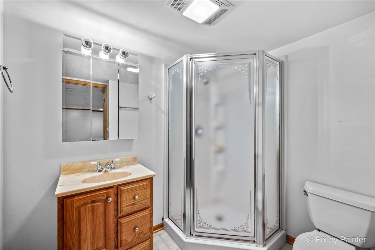 364 E Lincoln Avenue Property Photo 17