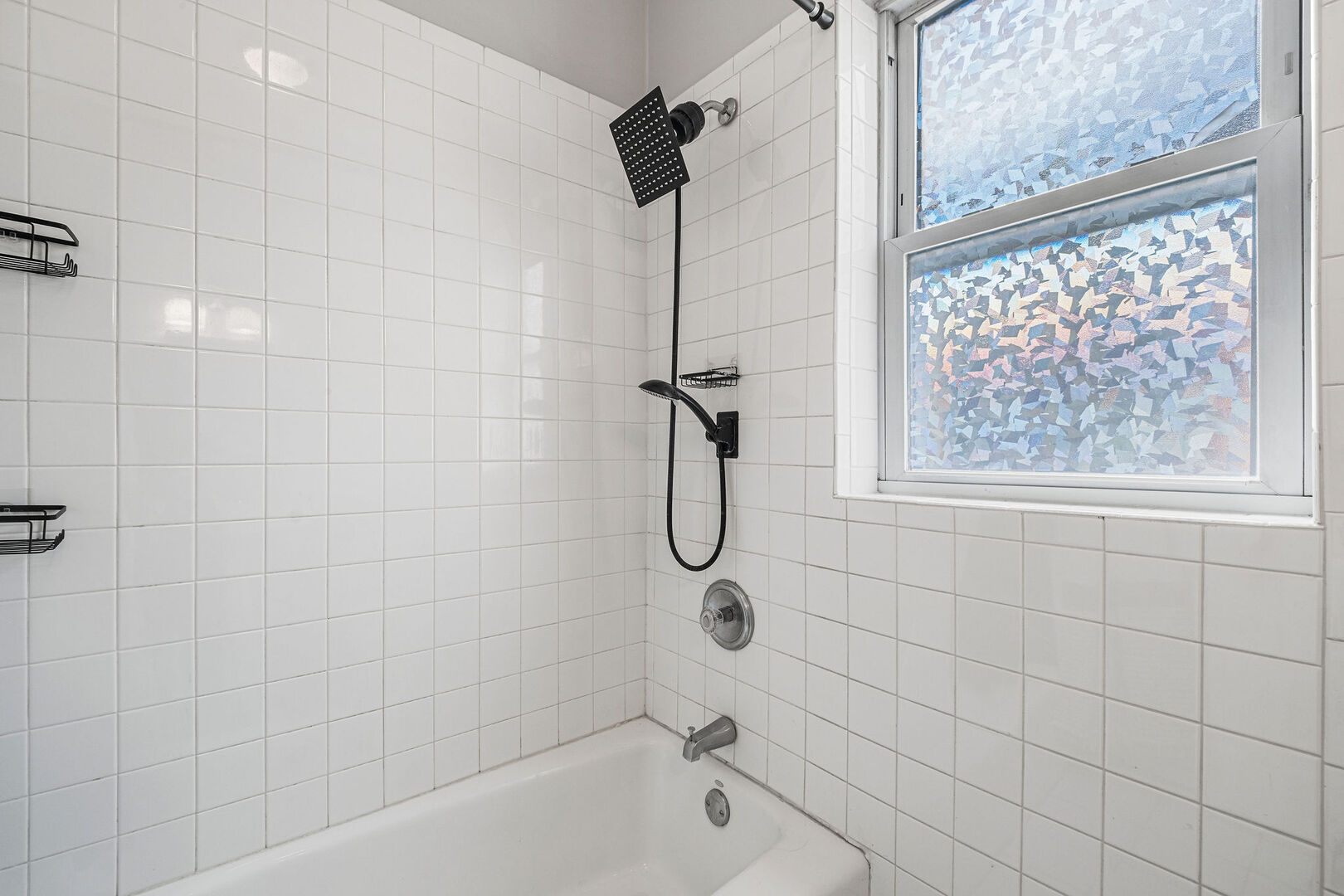 3224 W Berteau Avenue 3 Property Photo 13
