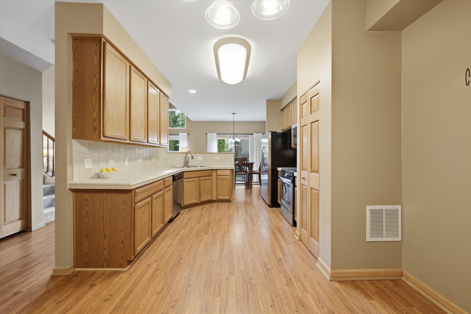3250 Ronan Drive Property Photo 11