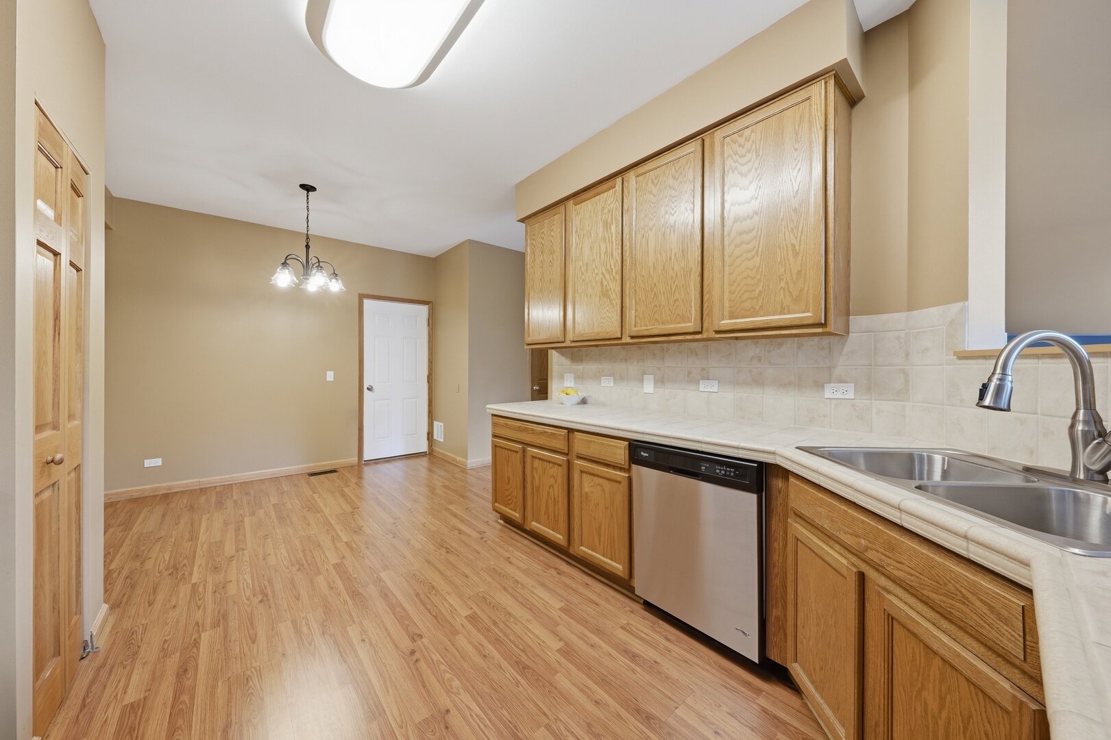 3250 Ronan Drive Property Photo 13
