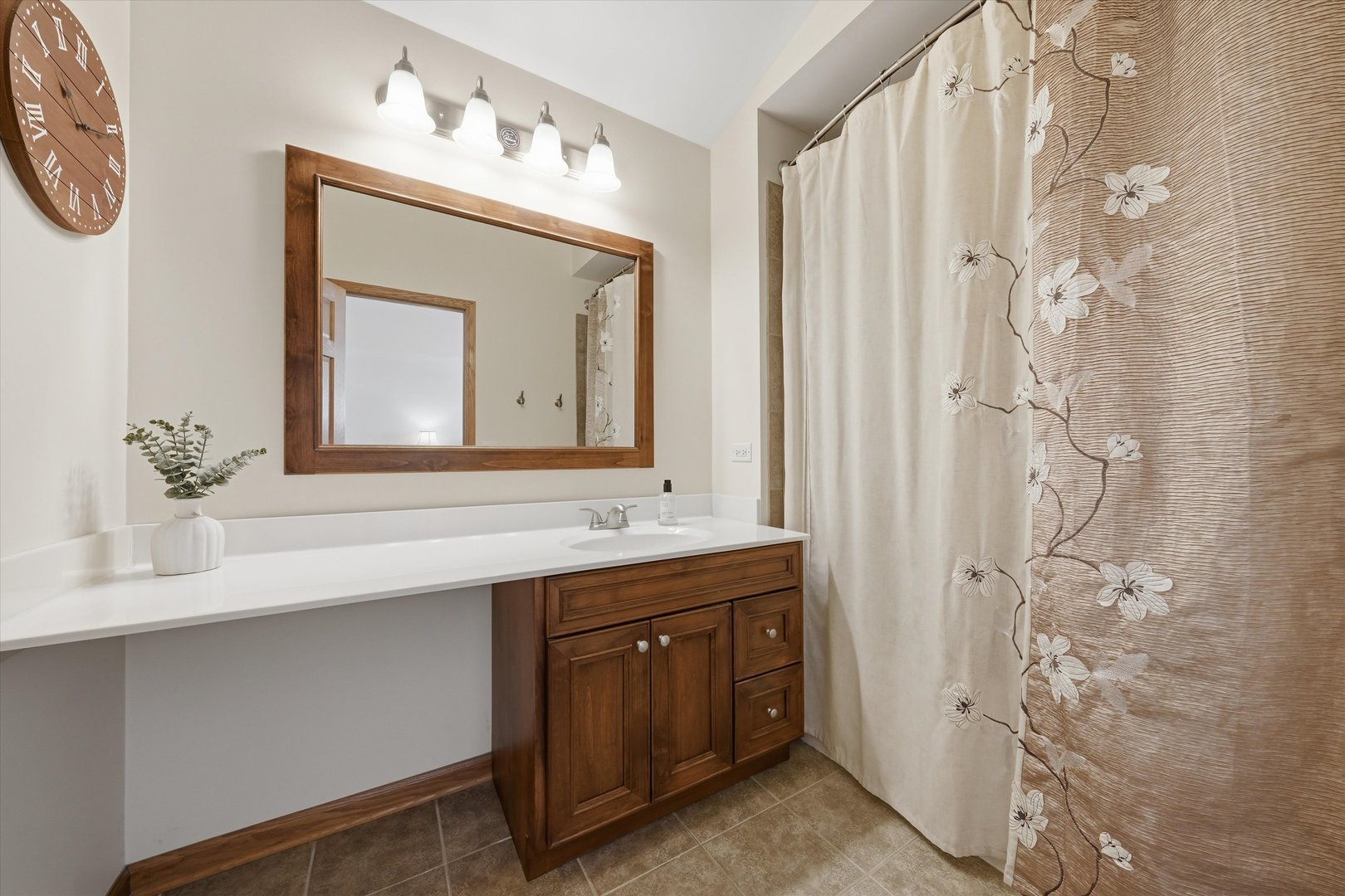 3250 Ronan Drive Property Photo 23