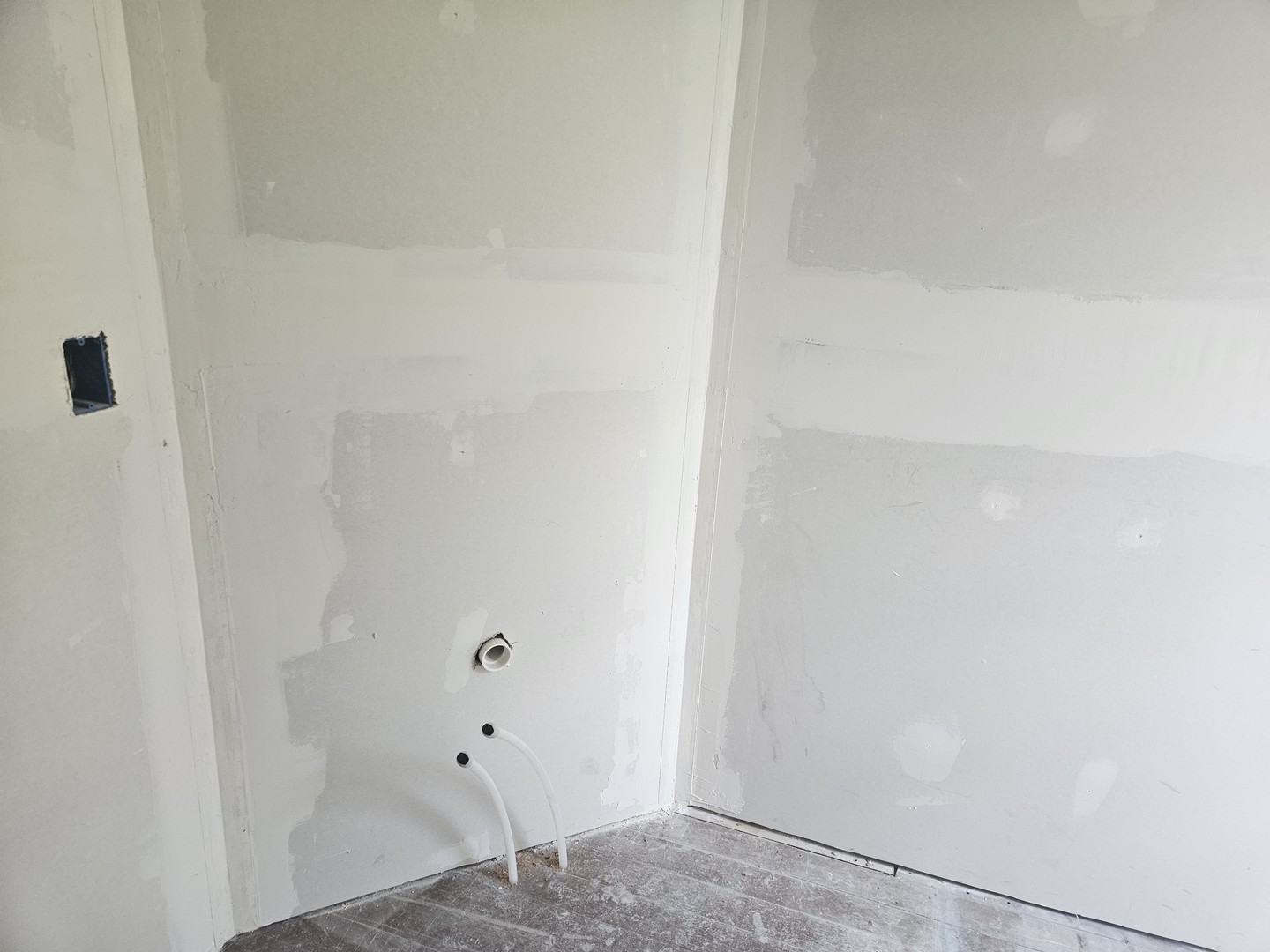 1211 W 5th Street Property Photo 12