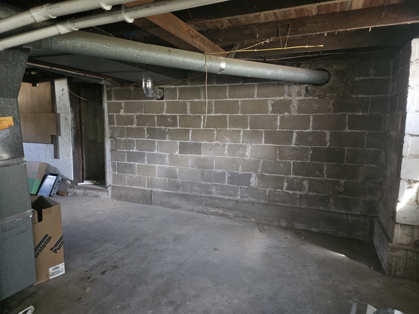 1211 W 5th Street Property Photo 24