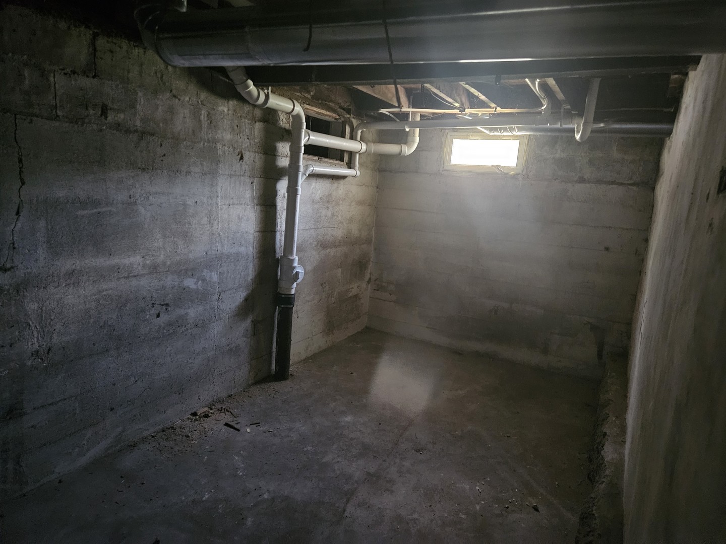 1211 W 5th Street Property Photo 27