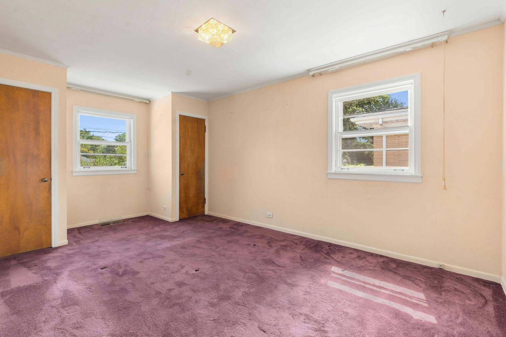 8663 Gross Point Road Property Photo 12
