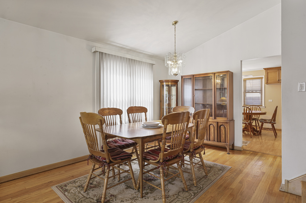 9232 Parkside Avenue Property Photo 10
