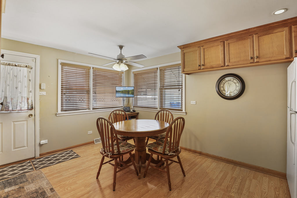 9232 Parkside Avenue Property Photo 17