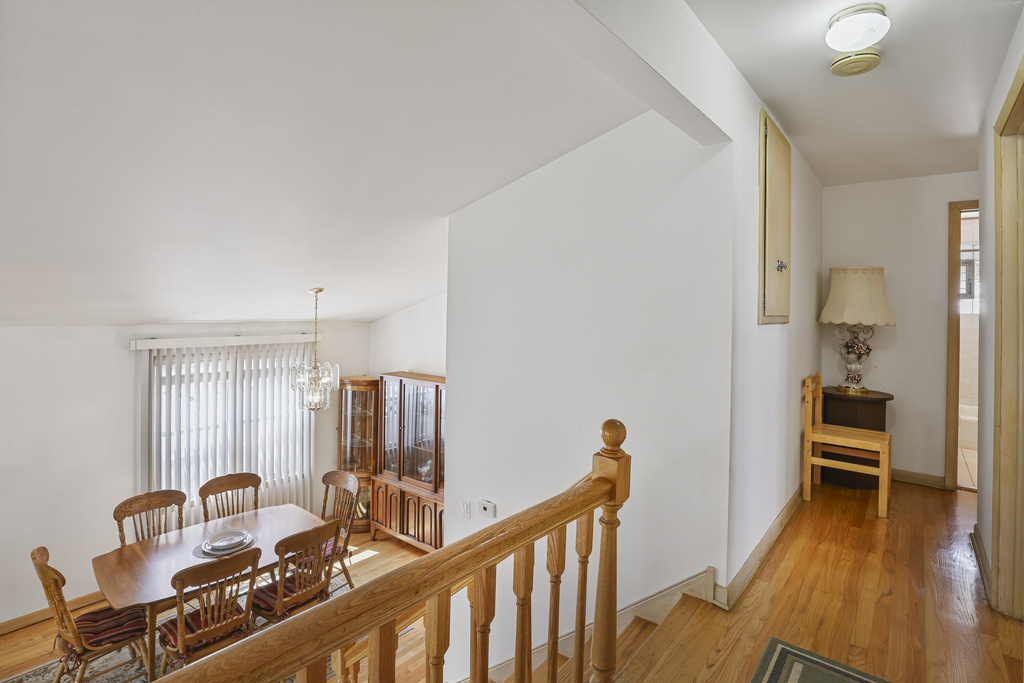 9232 Parkside Avenue Property Photo 18