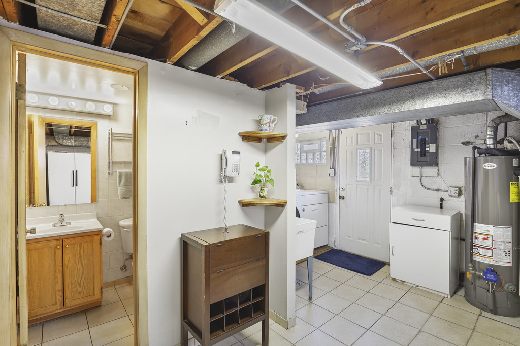 9232 Parkside Avenue Property Photo 30