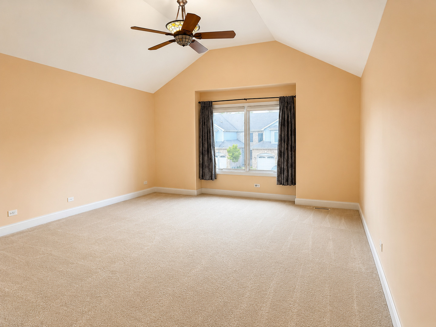 168 Mayo Court Property Photo 13
