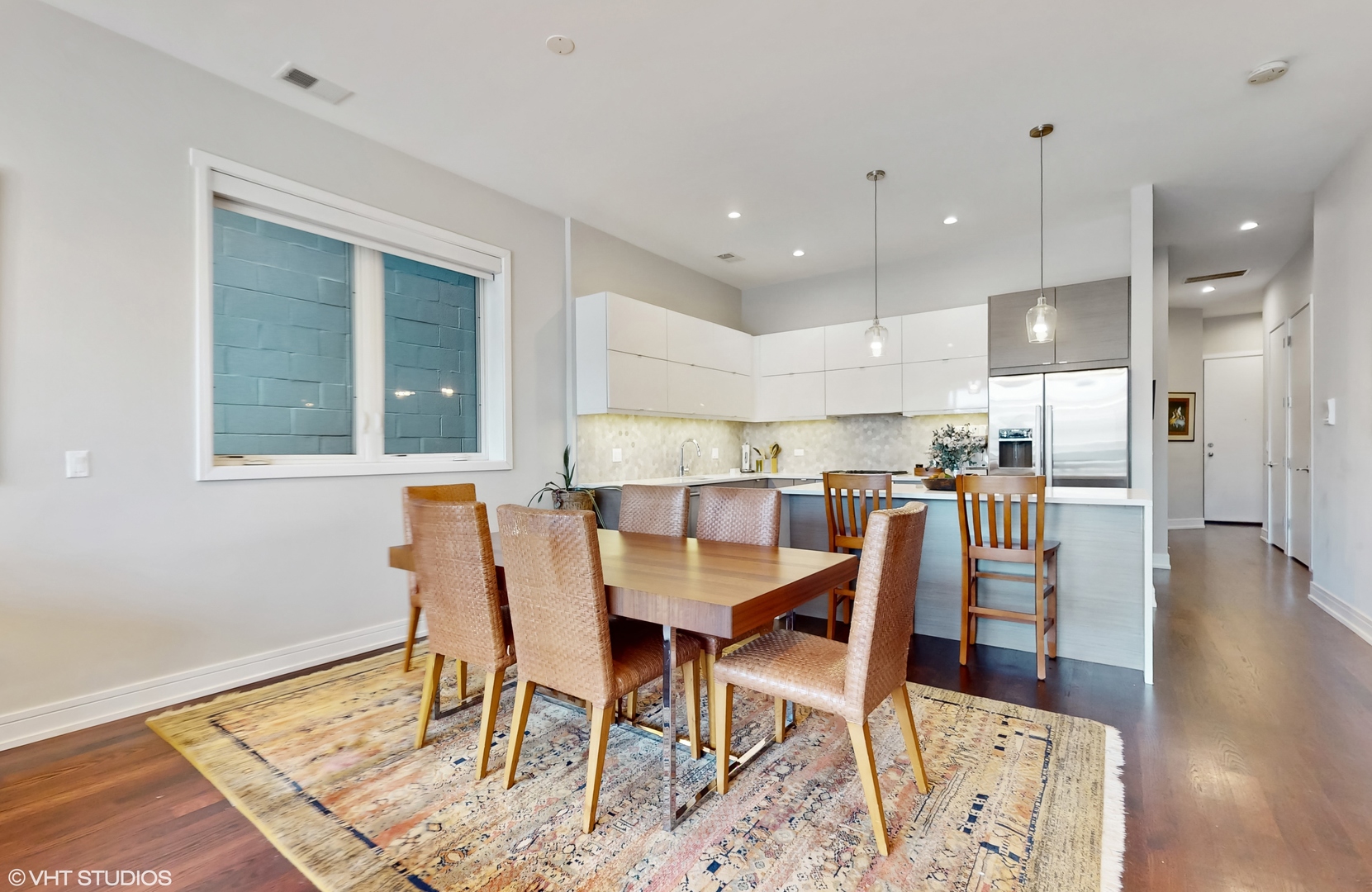 2335 W Chicago Avenue 2r Property Photo 6