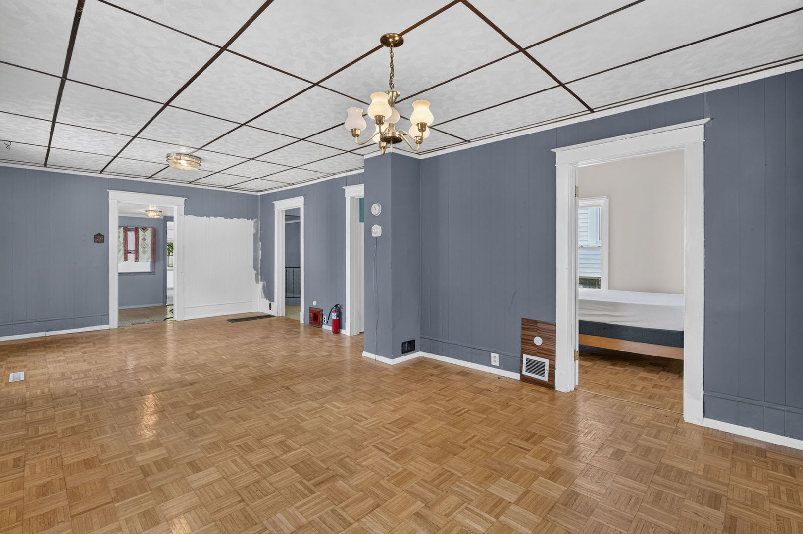 1107 Sterling Avenue Property Photo 10