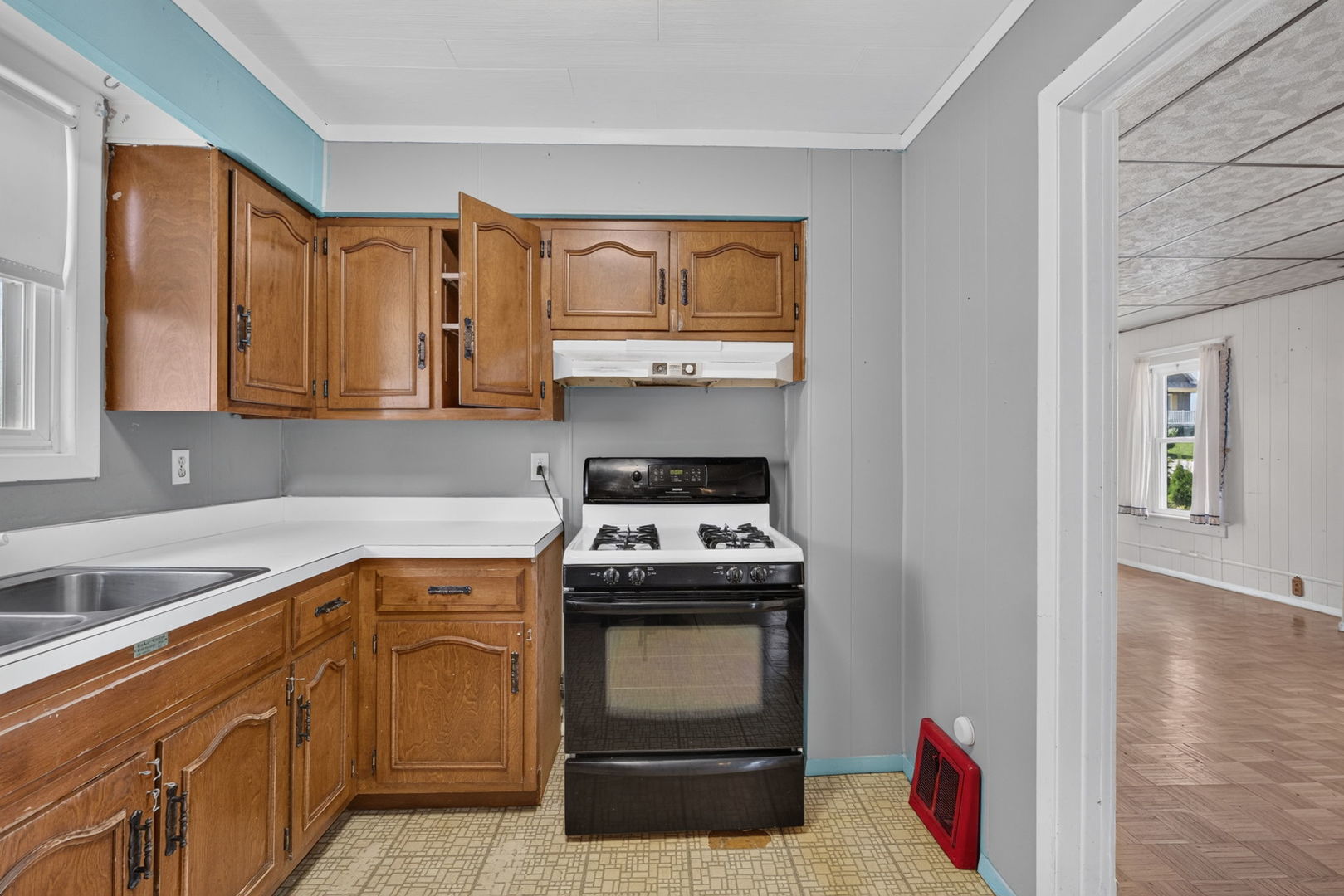1107 Sterling Avenue Property Photo 13