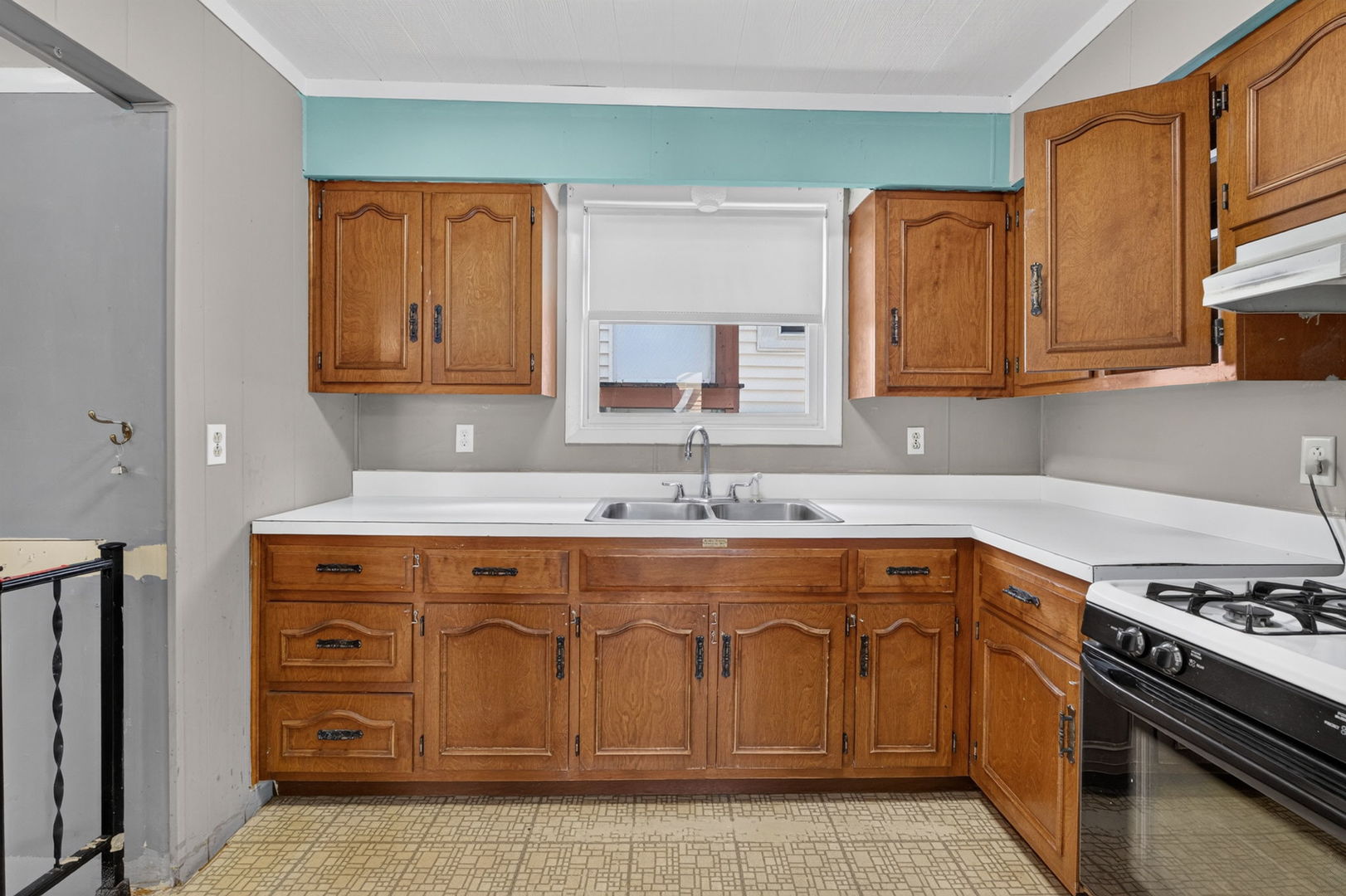 1107 Sterling Avenue Property Photo 14