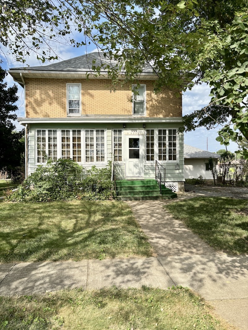 111 N Adams Street Property Photo 1