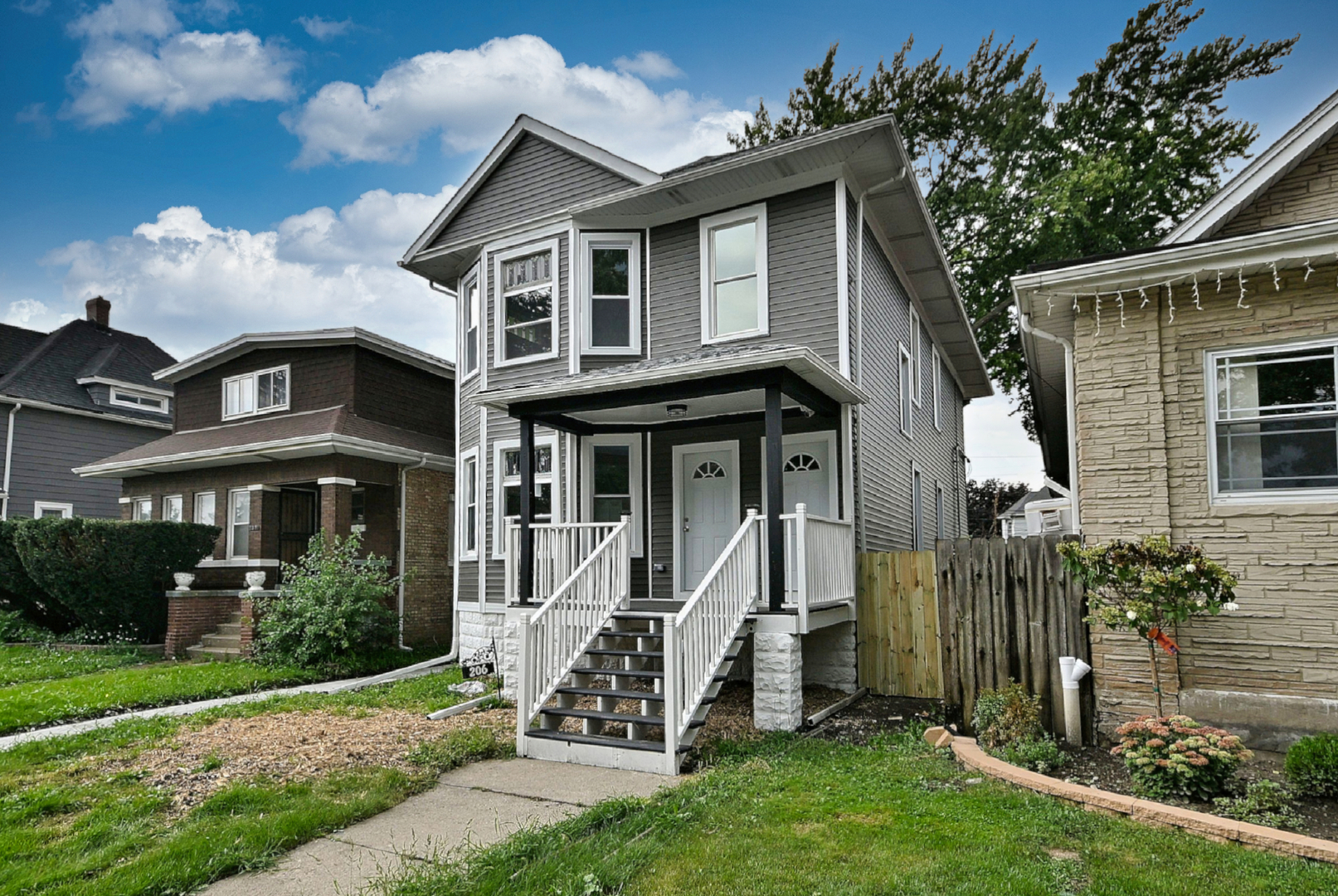 206 S 19th Avenue Property Photo 3