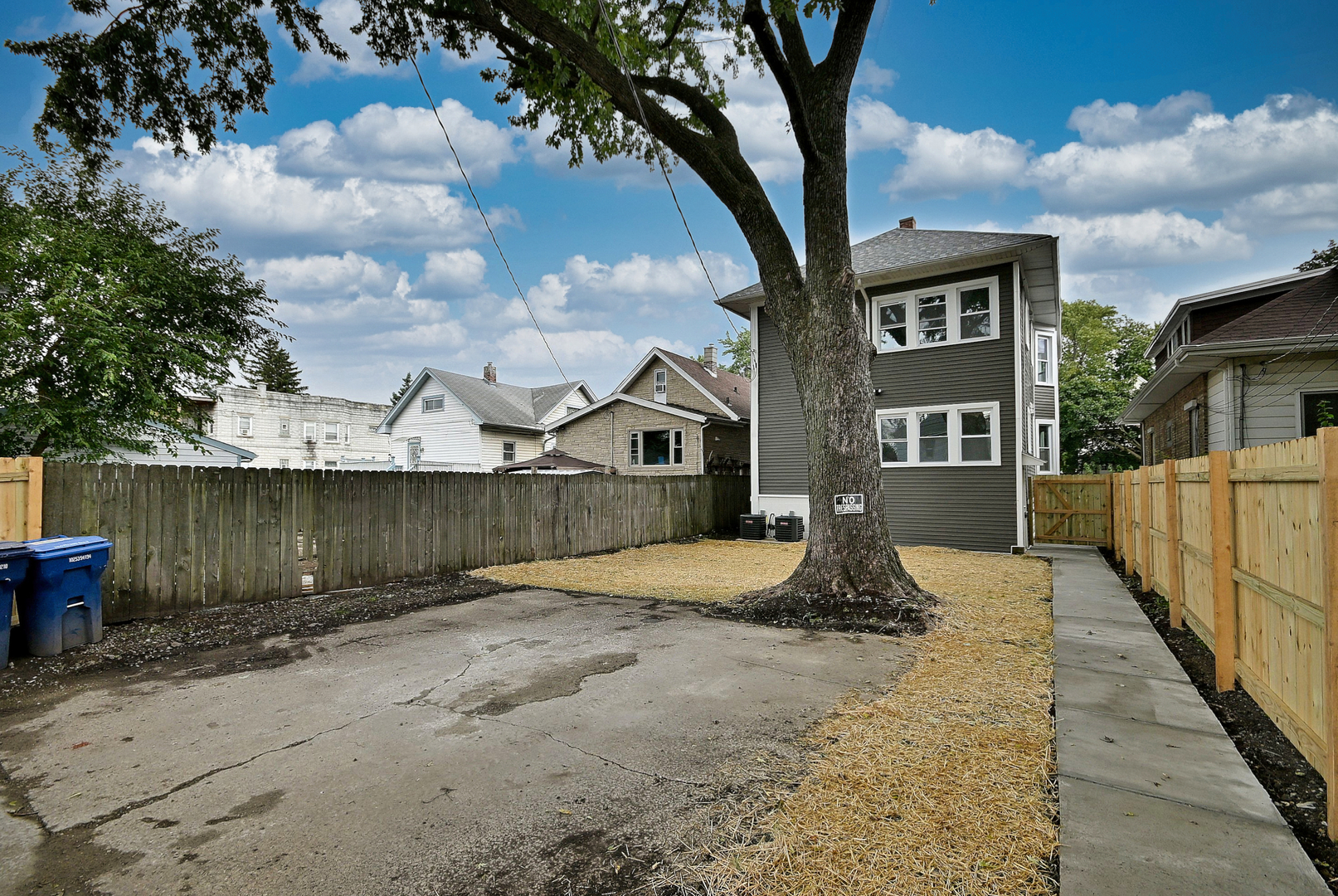 206 S 19th Avenue Property Photo 6