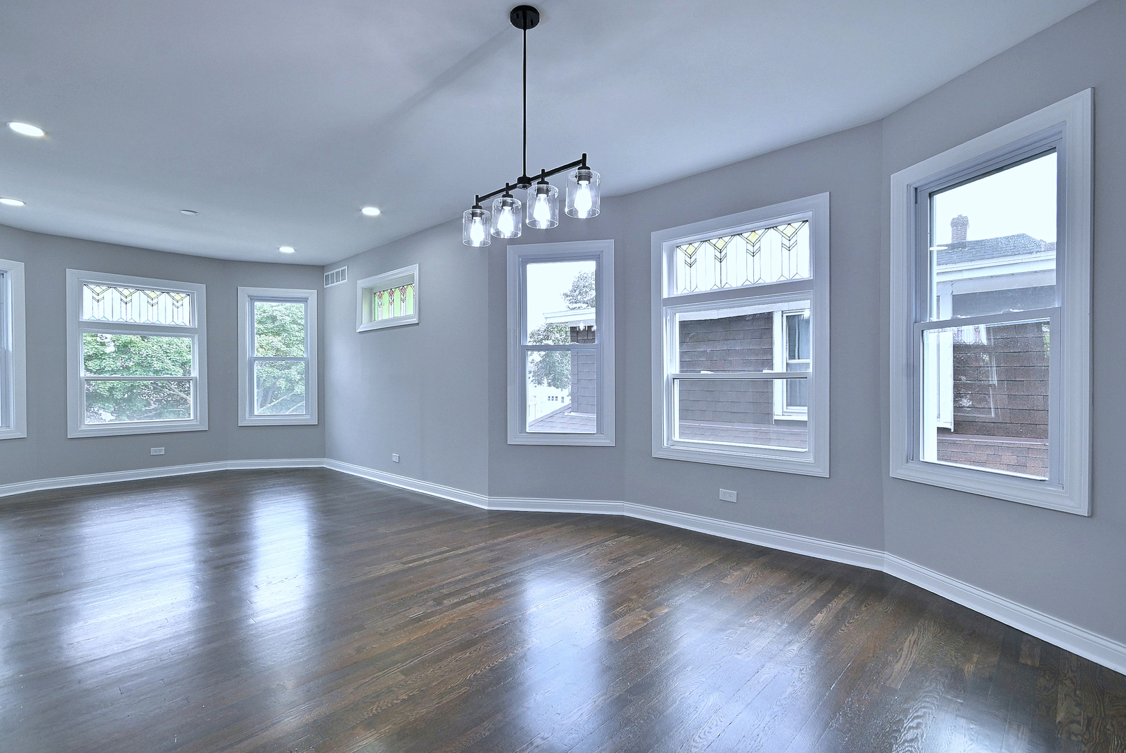206 S 19th Avenue Property Photo 25