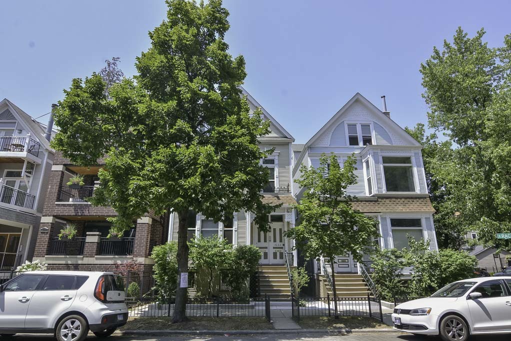 3222 N RACINE Avenue 2 Property Photo 1