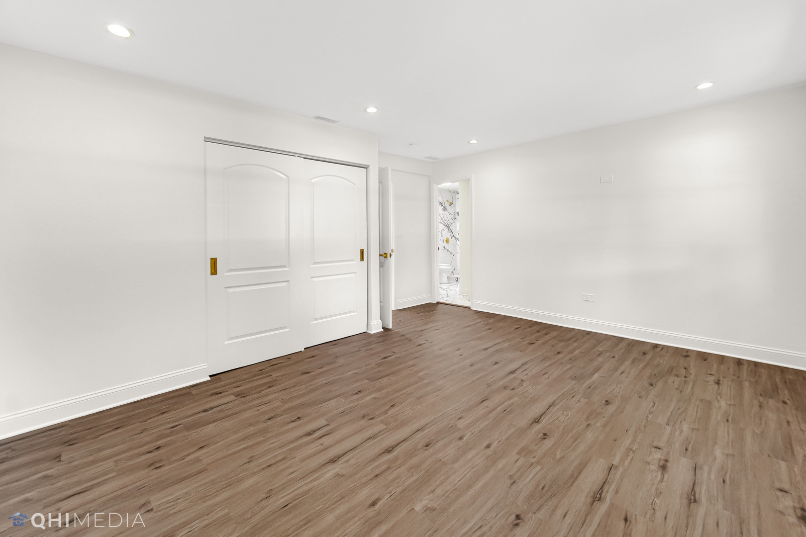 1934 Bethesda Boulevard Property Photo 5