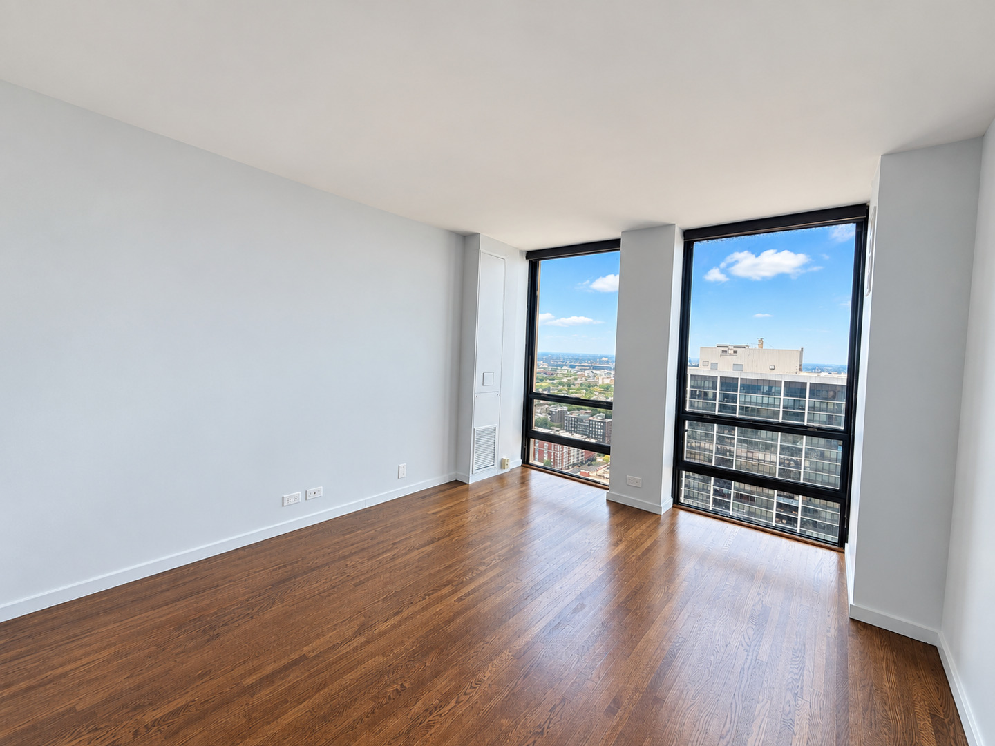 1660 N La Salle Drive 3502 Property Photo 15