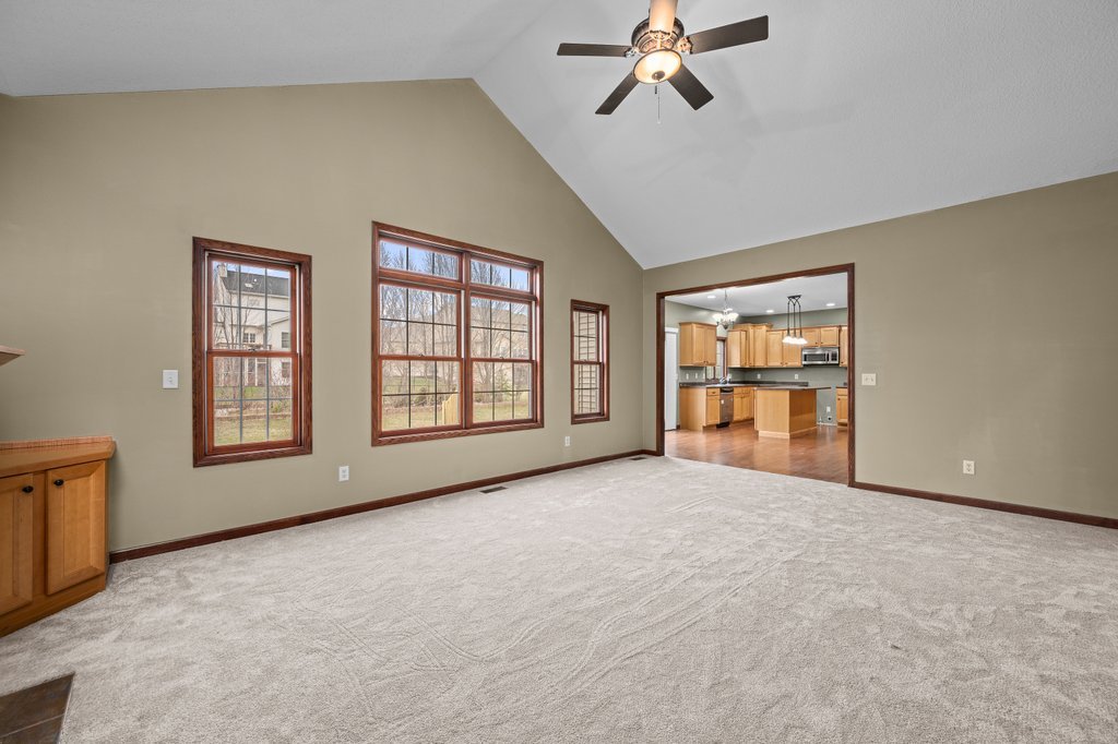 1338 W 61st Street Property Photo 15
