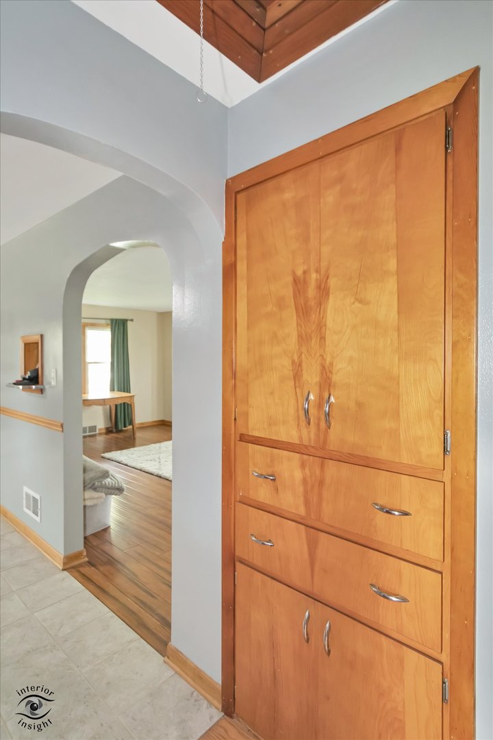 528 Penfield Street Property Photo 13
